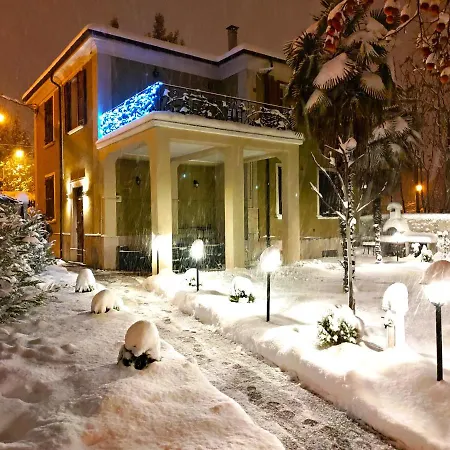 Diana Bed & Breakfast