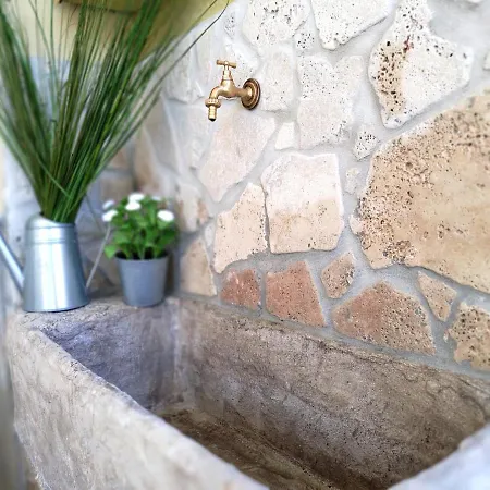 Diana Bed & Breakfast