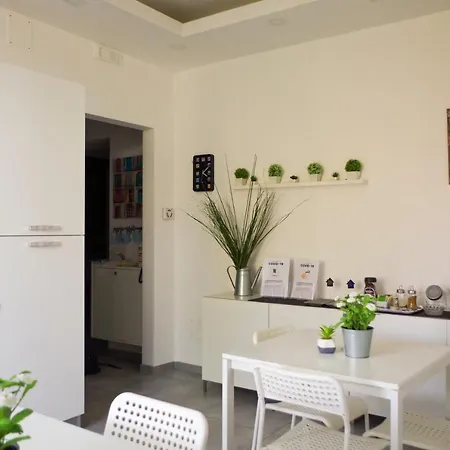 Diana Bed & Breakfast 3*