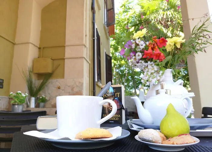 Diana Bed & Breakfast 3*